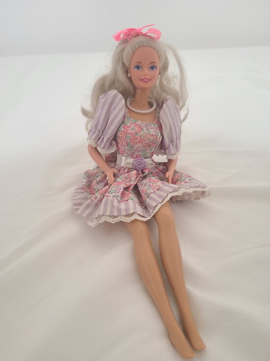 Barbie Other - 1992 Mattel Love-To-Read Barbie